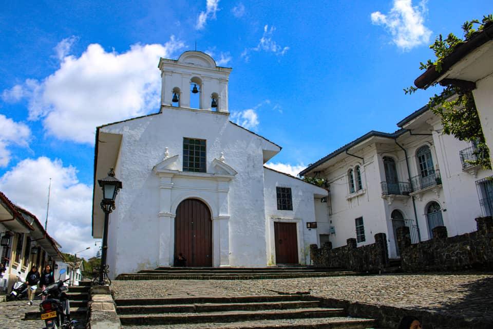 Iglesia_La_Ermita.jpg